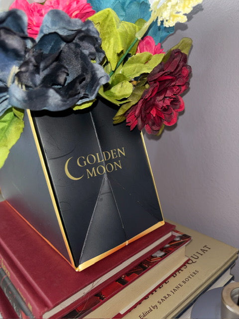 NIOR - Silk Floral Purse Arrangment